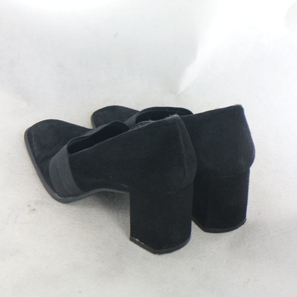 STUART WEITZMAN Black Suede Pumps Heels Sz 8 US Wmn Narrow - Picture 4 of 8